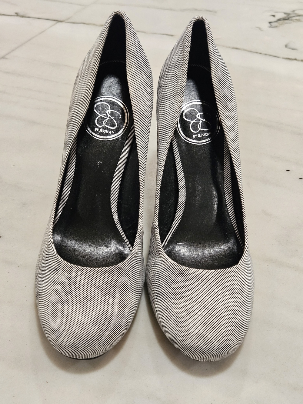 Jessica Simpson Black & White Textured Tweed Round Toe Pumps Heels Size 6.5
